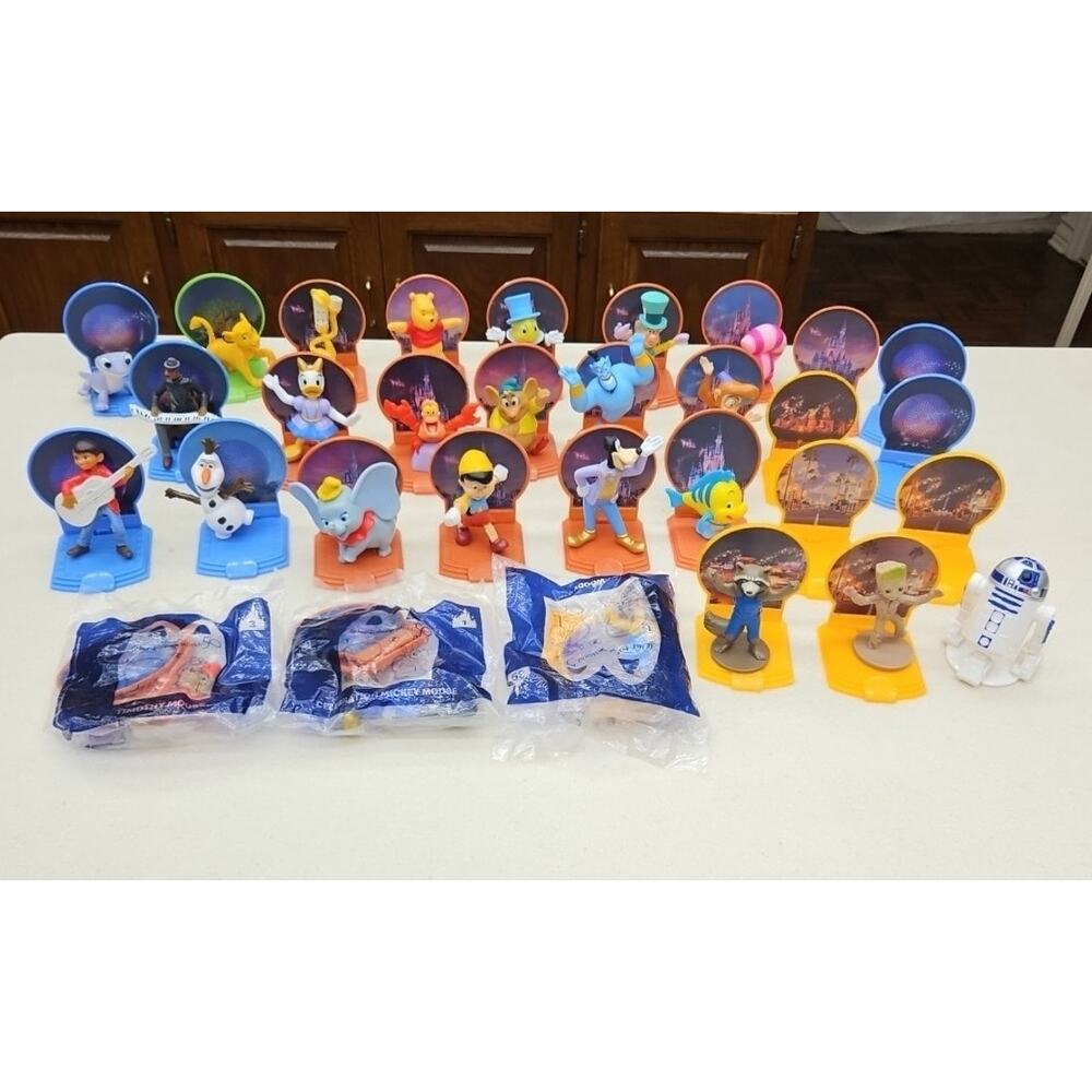 McDonalds Disney‎ World 50th Anniversary Toys Mickey Daisy Dumbo Goofy LOT OF 25